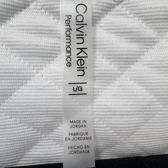Calvin Klein Performance Pullover - 98% Polyester, 2% Spandex - Picture 6 of 6